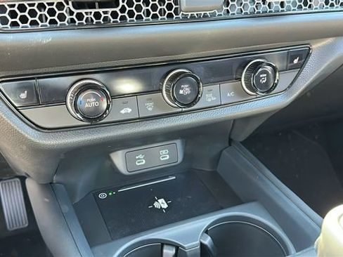 Used 2026 Honda HR-V Sport image 16