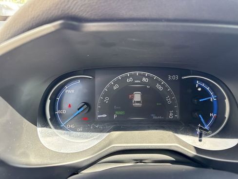 Used 2020 Toyota RAV4 Limited w/ Limited Grade Weather Package image 15