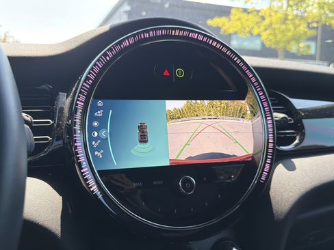 Used 2024 MINI Cooper Convertible FWD image 33