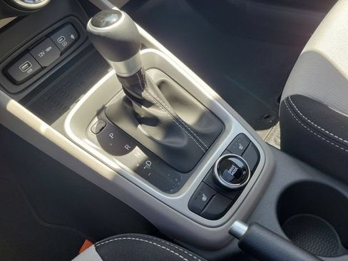 New 2026 Hyundai Venue SEL FWD image 16
