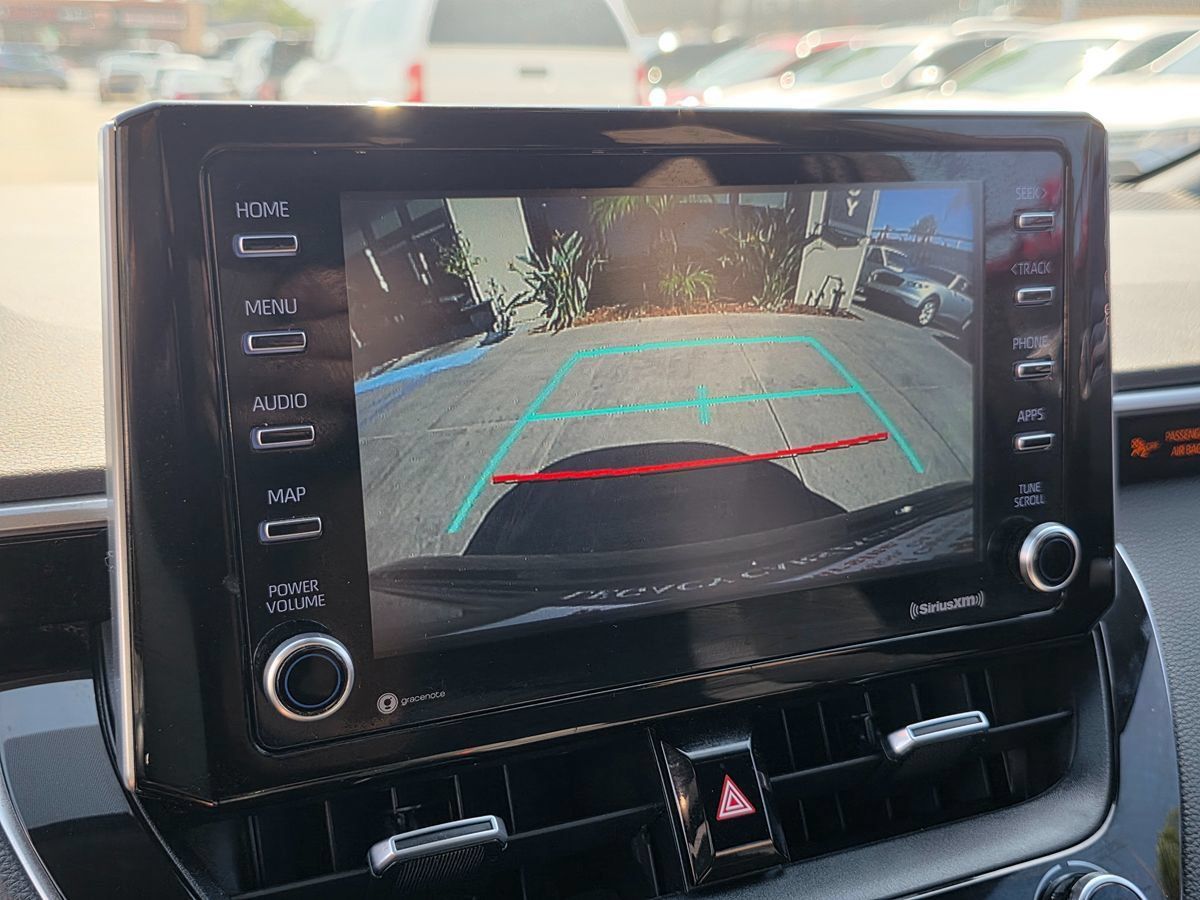 Used 2021 Toyota Corolla SE FWD image 36
