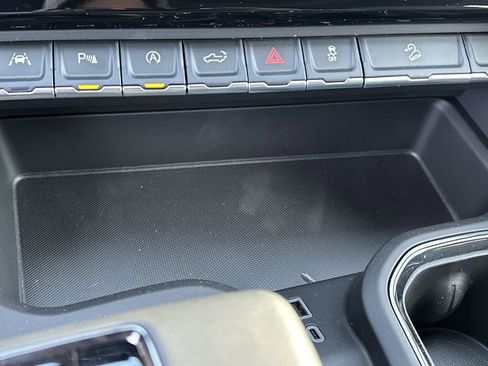 New 2026 GMC Sierra 1500 AT4 w/ Technology Package image 13