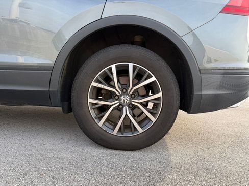 Used 2019 Volkswagen Tiguan S AWD/4WD image 9