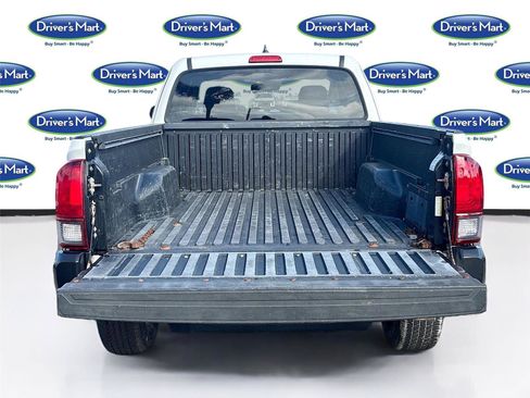 Used 2020 Toyota Tacoma SR image 25