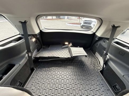 Certified 2025 Lincoln Aviator Reserve w/ Equipment Group 201A image 18