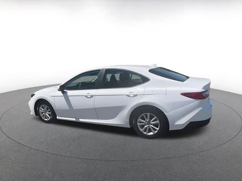 Used 2025 Toyota Camry LE FWD image 11