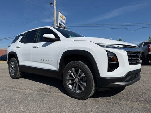 New 2026 Chevrolet Equinox LT FWD image 6