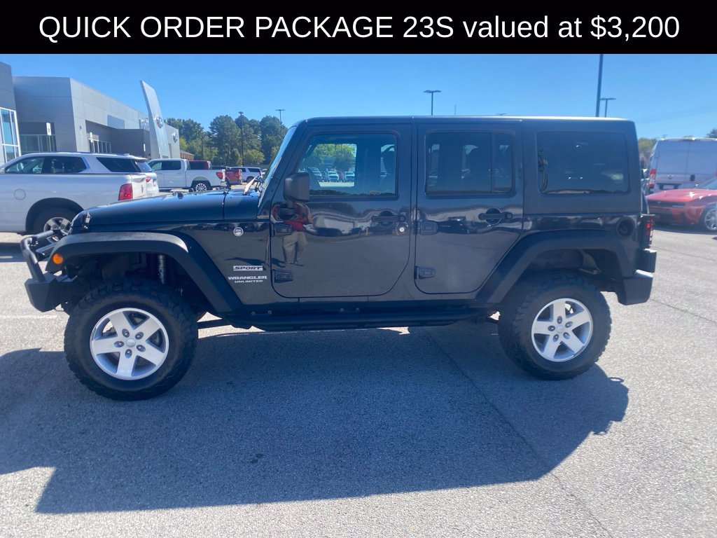 Used 2017 Jeep Wrangler Unlimited Sport w/ Quick Order Package 23S AWD/4WD image 3
