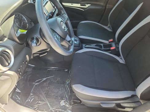 Certified 2025 Nissan Versa S w/ Trunk Package FWD image 7