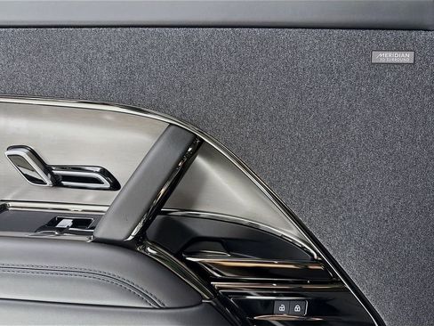 Used 2025 Land Rover Range Rover Sport Dynamic SE AWD/4WD image 21