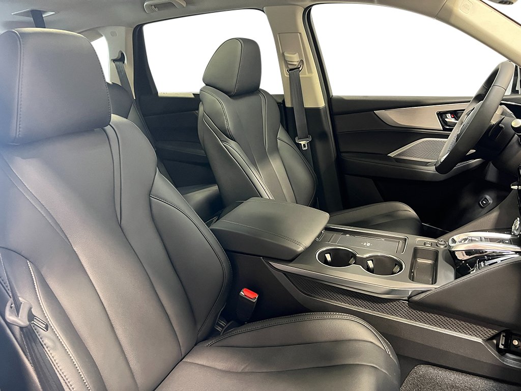 Used 2026 Acura MDX SH-AWD image 39