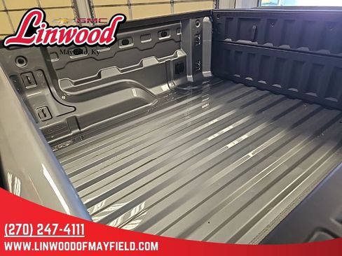 New 2026 GMC Canyon Elevation w/ Convenience Package image 12