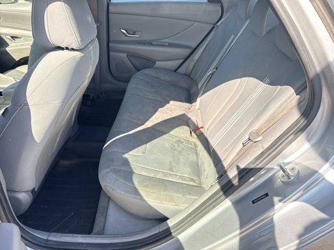 Used 2023 Hyundai Elantra SEL w/ Convenience Package FWD image 24