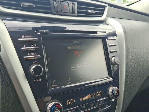 Used 2022 Nissan Murano S AWD/4WD image 15