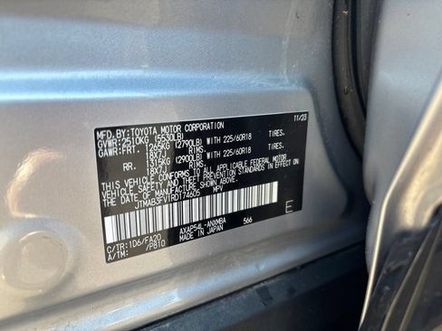 Used 2024 Toyota RAV4 SE w/ Weather & Moonroof Package AWD/4WD image 12