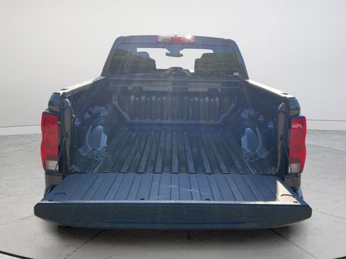 Certified 2023 Chevrolet Colorado W/T RWD image 16