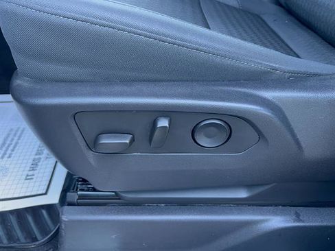 Used 2022 Chevrolet Silverado 1500 LT image 14