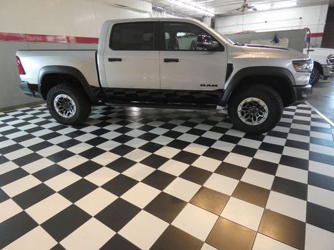 New 2026 RAM 1500 RHO w/ RHO Level 1 Equipment Group AWD/4WD image 4