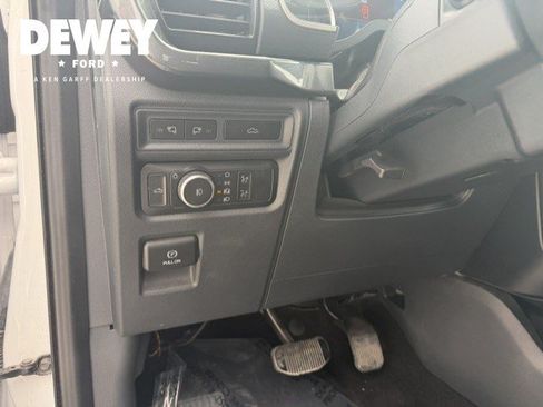 Used 2022 Ford F150 XLT w/ Equipment Group 302A High AWD/4WD image 13