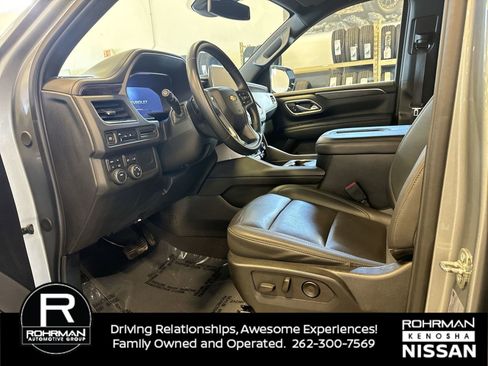 Used 2024 Chevrolet Tahoe LT image 4