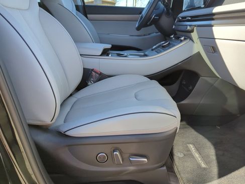 Certified 2025 Hyundai Palisade SEL image 38