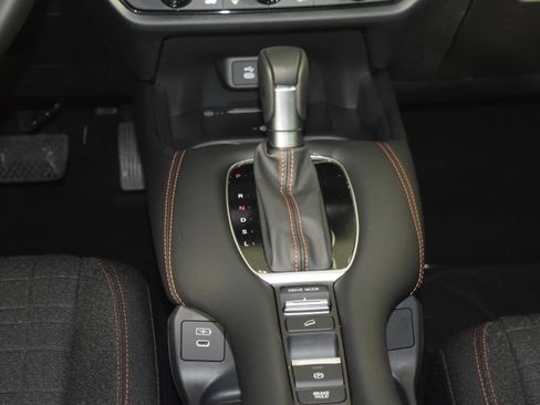 New 2026 Honda HR-V Sport image 13