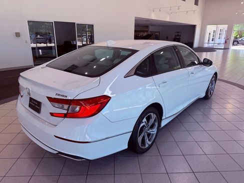 Used 2018 Honda Accord EX-L image 12