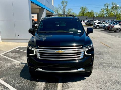 Used 2022 Chevrolet Tahoe High Country image 11