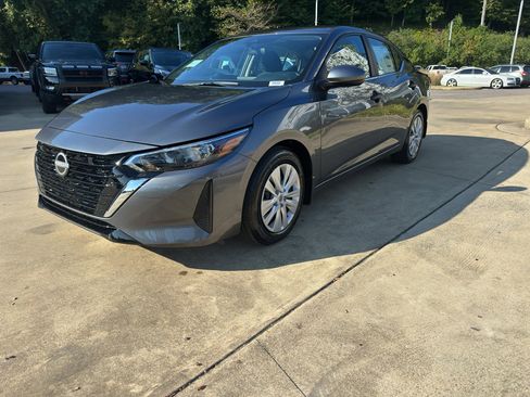 New 2025 Nissan Sentra S image 8