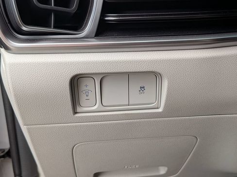 Used 2025 Kia Sorento S w/ Panoramic Sunroof Package FWD image 17