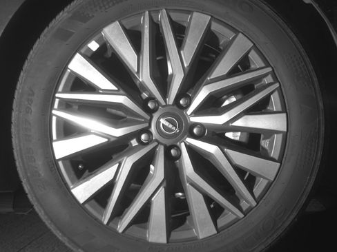 Used 2025 Nissan Altima 2.5 SV image 13