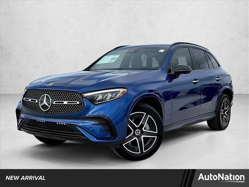Used 2026 Mercedes-Benz GLC 300 image 1