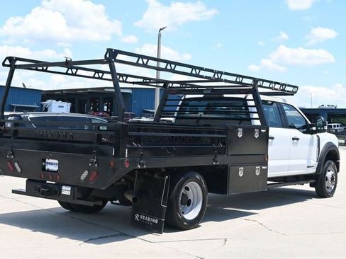 Used 2024 Ford F550 4x4 Crew Cab Super Duty image 8