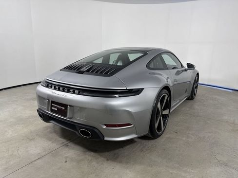 New 2026 Porsche 911 Carrera 4S image 7
