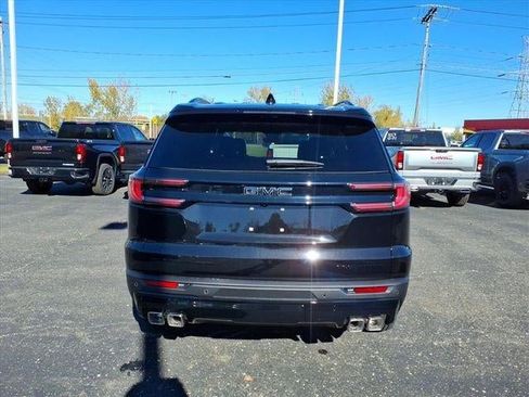 New 2026 GMC Acadia Elevation w/ Black Edition AWD/4WD image 4
