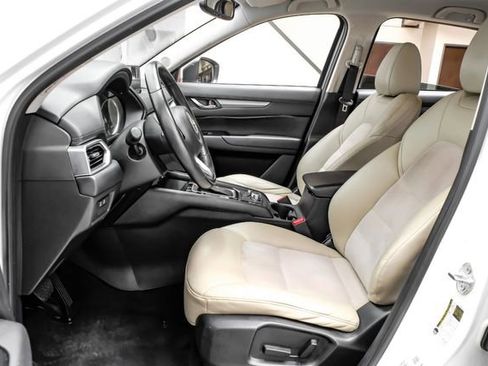 Used 2017 MAZDA CX-5 Touring w/ I-ACTIVSENSE Package image 4