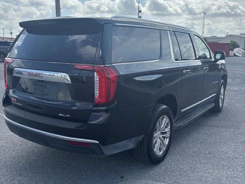 Used 2021 GMC Yukon XL SLT w/ SLT Premium Package AWD/4WD image 4