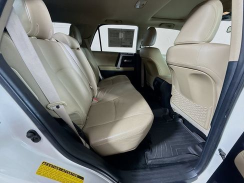 Used 2015 Toyota 4Runner Limited AWD/4WD image 27