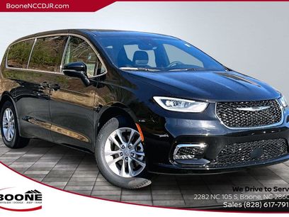 New 2026 RAM 5500 Tradesman w/ Chrome Appearance Group