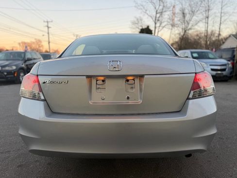 Used 2009 Honda Accord LX-P image 6