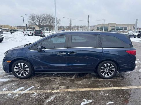 Used 2021 Honda Odyssey EX-L image 2