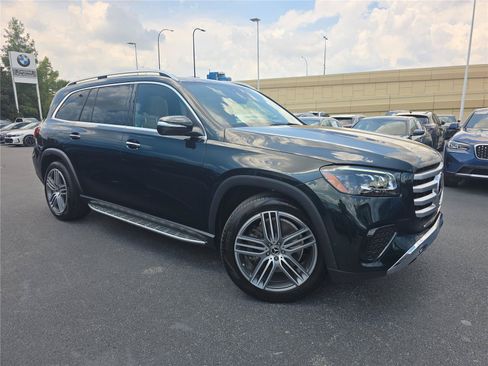 Used 2024 Mercedes-Benz GLS 450 4MATIC image 26