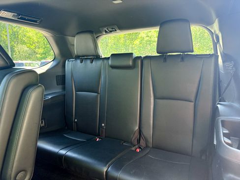 Used 2024 Toyota Grand Highlander AWD Hybrid image 22