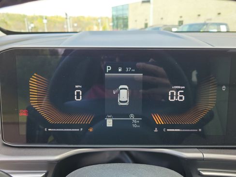 New 2026 Kia Sportage EX image 17