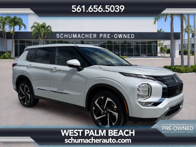 Used 2022 Mitsubishi Outlander SE FWD image 1