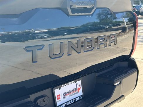 New 2026 Toyota Tundra SR image 10