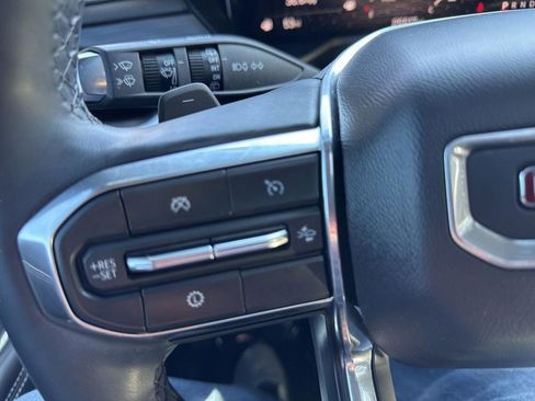 Used 2024 GMC Acadia Elevation w/ Luxury Package image 15