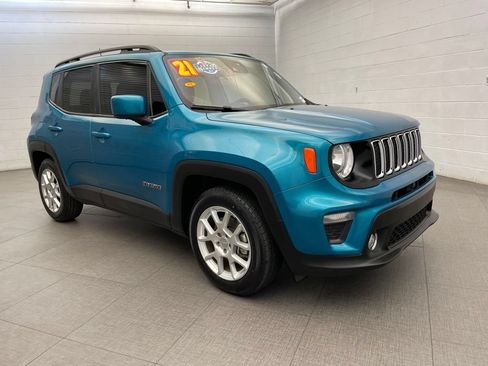 Certified 2021 Jeep Renegade Latitude FWD image 4