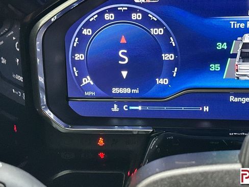 Certified 2024 Chevrolet Silverado 1500 High Country image 28