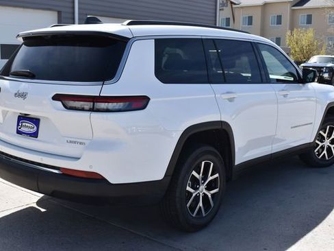 Used 2025 Jeep Grand Cherokee L Limited w/ Luxury Tech Group II AWD/4WD image 5